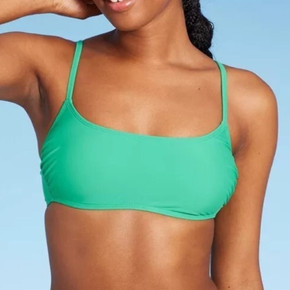 Wild Fable Green Pull Over Bikini Top, Size  M,‎ NWT